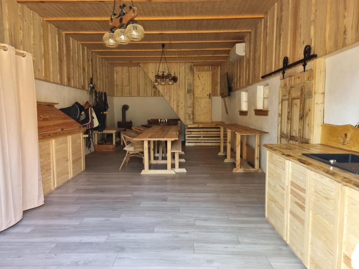 Scheune In Ostseenaehe Auch Mit Pferd Ducherow Εξωτερικό φωτογραφία